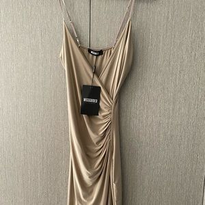 🆕 w/tag Missguided Dress size Small
